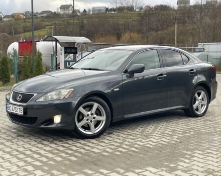 Серый Лексус ИС, объемом двигателя 2.2 л и пробегом 307 тыс. км за 7000 $, фото 2 на Automoto.ua