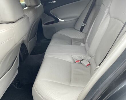 Серый Лексус ИС, объемом двигателя 2.2 л и пробегом 307 тыс. км за 7000 $, фото 16 на Automoto.ua