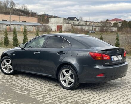 Серый Лексус ИС, объемом двигателя 2.2 л и пробегом 307 тыс. км за 7000 $, фото 6 на Automoto.ua