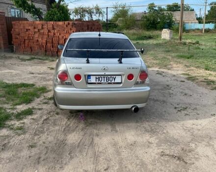 Серый Лексус ИС, объемом двигателя 2 л и пробегом 359 тыс. км за 5400 $, фото 6 на Automoto.ua