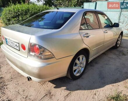 Серый Лексус ИС, объемом двигателя 1.99 л и пробегом 345 тыс. км за 4900 $, фото 3 на Automoto.ua