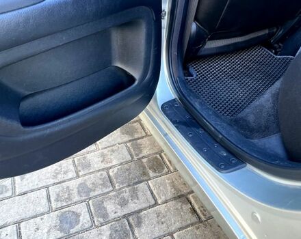 Серый Лексус ИС, объемом двигателя 2 л и пробегом 420 тыс. км за 5800 $, фото 10 на Automoto.ua