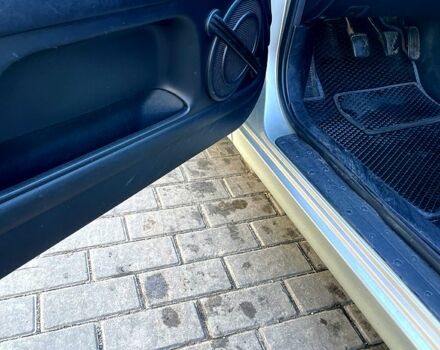 Серый Лексус ИС, объемом двигателя 2 л и пробегом 420 тыс. км за 5800 $, фото 9 на Automoto.ua