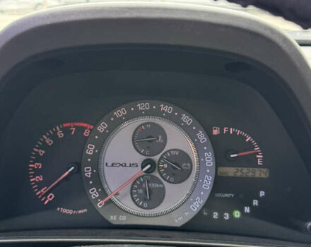 Сірий Лексус ІС, об'ємом двигуна 2 л та пробігом 256 тис. км за 3000 $, фото 7 на Automoto.ua