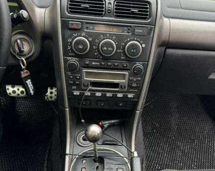 Серый Лексус ИС, объемом двигателя 2 л и пробегом 290 тыс. км за 4500 $, фото 8 на Automoto.ua