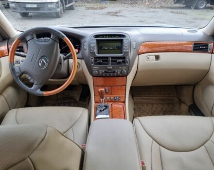 Серый Лексус ИС, объемом двигателя 4.3 л и пробегом 259 тыс. км за 6700 $, фото 10 на Automoto.ua