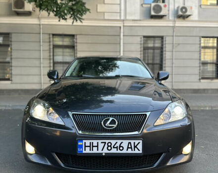 Серый Лексус ИС, объемом двигателя 2.5 л и пробегом 313 тыс. км за 8800 $, фото 2 на Automoto.ua