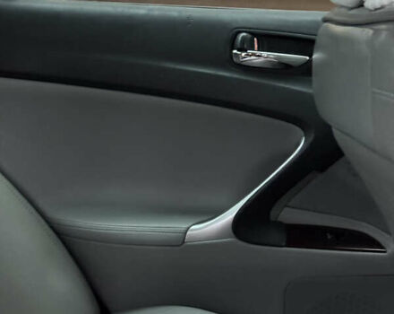 Серый Лексус ИС, объемом двигателя 2.5 л и пробегом 280 тыс. км за 6999 $, фото 12 на Automoto.ua