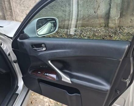 Серый Лексус ИС, объемом двигателя 2.23 л и пробегом 356 тыс. км за 7500 $, фото 10 на Automoto.ua