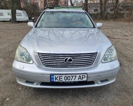 Серый Лексус ИС, объемом двигателя 4.3 л и пробегом 259 тыс. км за 6700 $, фото 2 на Automoto.ua