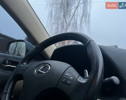 Серый Лексус ИС, объемом двигателя 2.5 л и пробегом 165 тыс. км за 9499 $, фото 36 на Automoto.ua