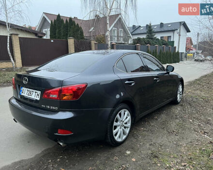 Серый Лексус ИС, объемом двигателя 2.5 л и пробегом 165 тыс. км за 9499 $, фото 4 на Automoto.ua
