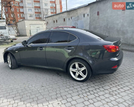 Серый Лексус ИС, объемом двигателя 2.2 л и пробегом 252 тыс. км за 6700 $, фото 6 на Automoto.ua