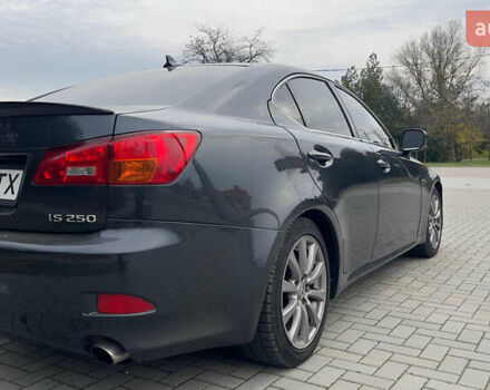 Сірий Лексус ІС, об'ємом двигуна 2.5 л та пробігом 199 тис. км за 8700 $, фото 3 на Automoto.ua