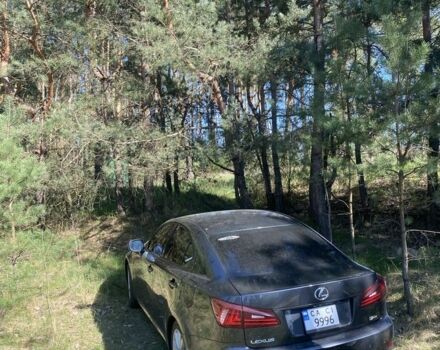 Серый Лексус ИС, объемом двигателя 2.2 л и пробегом 280 тыс. км за 8200 $, фото 3 на Automoto.ua