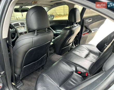 Серый Лексус ИС, объемом двигателя 2.5 л и пробегом 199 тыс. км за 7700 $, фото 8 на Automoto.ua