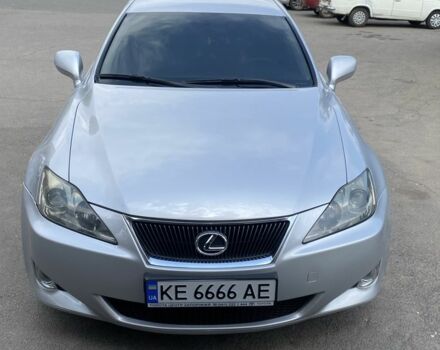 Серый Лексус ИС, объемом двигателя 2.2 л и пробегом 210 тыс. км за 8500 $, фото 2 на Automoto.ua
