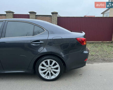 Серый Лексус ИС, объемом двигателя 2.5 л и пробегом 165 тыс. км за 9499 $, фото 7 на Automoto.ua