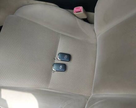 Сірий Лексус ІС, об'ємом двигуна 2.23 л та пробігом 235 тис. км за 6600 $, фото 23 на Automoto.ua