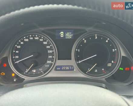 Серый Лексус ИС, объемом двигателя 2.23 л и пробегом 223 тыс. км за 9999 $, фото 25 на Automoto.ua