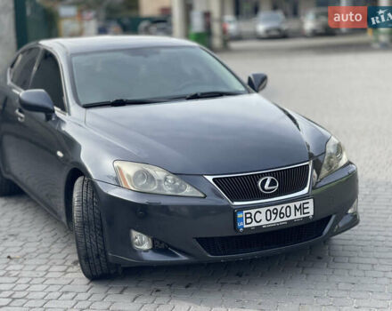 Серый Лексус ИС, объемом двигателя 2.2 л и пробегом 252 тыс. км за 6700 $, фото 1 на Automoto.ua