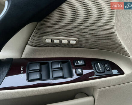 Серый Лексус ИС, объемом двигателя 2.5 л и пробегом 165 тыс. км за 9499 $, фото 28 на Automoto.ua