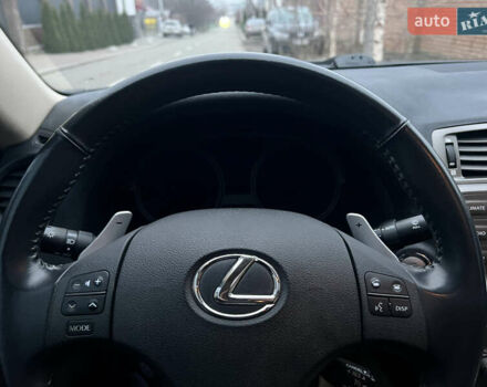 Серый Лексус ИС, объемом двигателя 2.5 л и пробегом 165 тыс. км за 9499 $, фото 35 на Automoto.ua