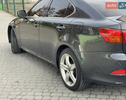 Серый Лексус ИС, объемом двигателя 2.2 л и пробегом 252 тыс. км за 6700 $, фото 14 на Automoto.ua