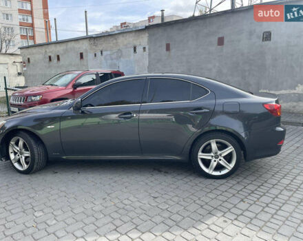 Серый Лексус ИС, объемом двигателя 2.2 л и пробегом 252 тыс. км за 6700 $, фото 5 на Automoto.ua