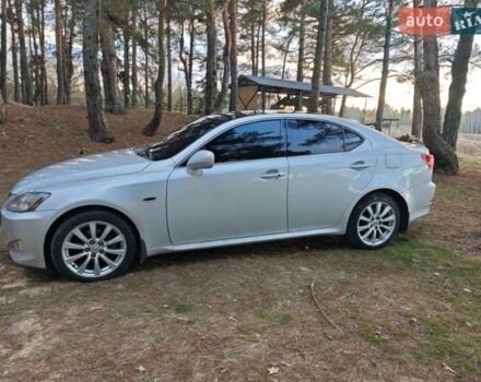 Сірий Лексус ІС, об'ємом двигуна 2.23 л та пробігом 350 тис. км за 5500 $, фото 1 на Automoto.ua