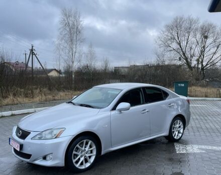 Серый Лексус ИС, объемом двигателя 2 л и пробегом 321 тыс. км за 3800 $, фото 11 на Automoto.ua