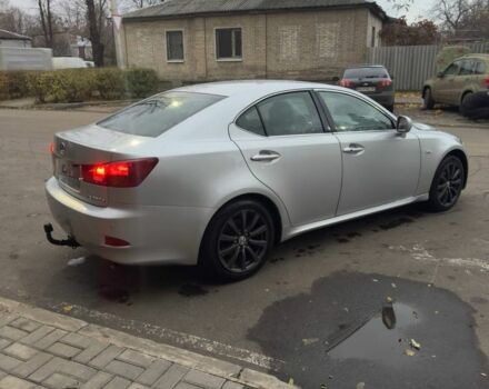 Серый Лексус ИС, объемом двигателя 2.2 л и пробегом 350 тыс. км за 4900 $, фото 6 на Automoto.ua