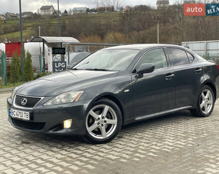 Серый Лексус ИС, объемом двигателя 2.23 л и пробегом 307 тыс. км за 7000 $, фото 8 на Automoto.ua
