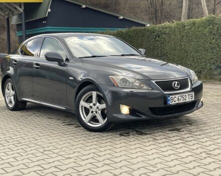 Сірий Лексус ІС, об'ємом двигуна 2.2 л та пробігом 308 тис. км за 6900 $, фото 5 на Automoto.ua