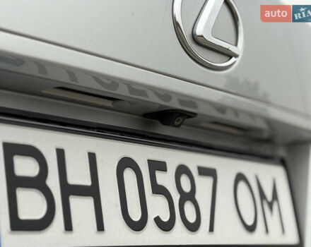 Серый Лексус ИС, объемом двигателя 2.5 л и пробегом 200 тыс. км за 8000 $, фото 14 на Automoto.ua