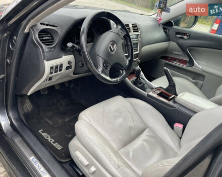 Сірий Лексус ІС, об'ємом двигуна 2.23 л та пробігом 308 тис. км за 6900 $, фото 48 на Automoto.ua