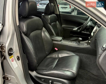 Сірий Лексус ІС, об'ємом двигуна 2.5 л та пробігом 283 тис. км за 8300 $, фото 39 на Automoto.ua