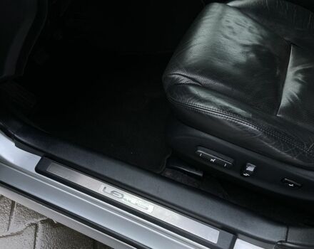 Серый Лексус ИС, объемом двигателя 2 л и пробегом 321 тыс. км за 3800 $, фото 14 на Automoto.ua