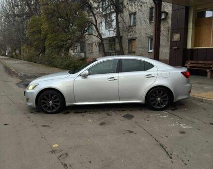 Серый Лексус ИС, объемом двигателя 2.2 л и пробегом 350 тыс. км за 4900 $, фото 3 на Automoto.ua