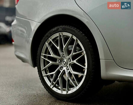 Сірий Лексус ІС, об'ємом двигуна 2.5 л та пробігом 283 тис. км за 8300 $, фото 40 на Automoto.ua