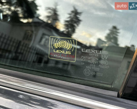 Серый Лексус ИС, объемом двигателя 2.23 л и пробегом 228 тыс. км за 8599 $, фото 20 на Automoto.ua