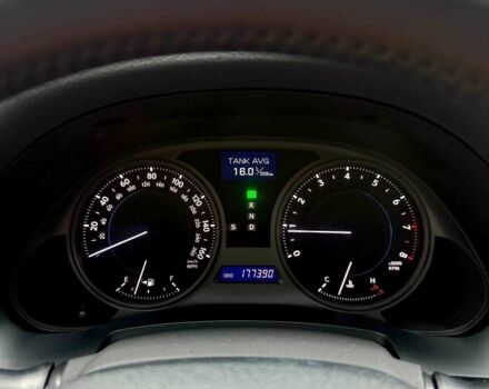 Сірий Лексус ІС, об'ємом двигуна 2.5 л та пробігом 283 тис. км за 8300 $, фото 7 на Automoto.ua