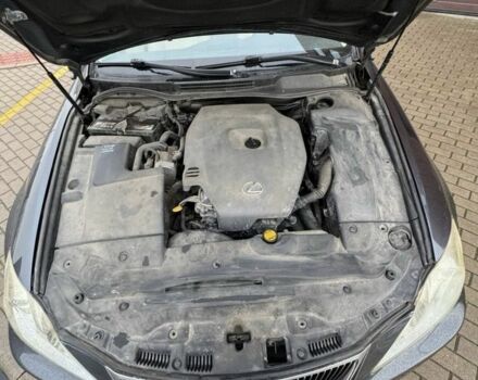 Сірий Лексус ІС, об'ємом двигуна 2.2 л та пробігом 250 тис. км за 3700 $, фото 18 на Automoto.ua