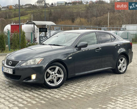 Серый Лексус ИС, объемом двигателя 2.23 л и пробегом 307 тыс. км за 7000 $, фото 10 на Automoto.ua