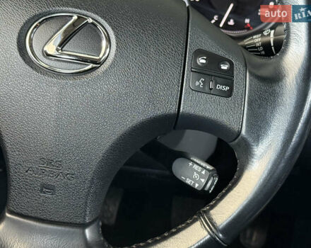 Серый Лексус ИС, объемом двигателя 2.5 л и пробегом 200 тыс. км за 8000 $, фото 19 на Automoto.ua