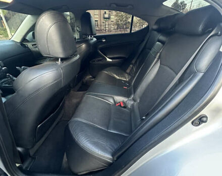 Серый Лексус ИС, объемом двигателя 2.23 л и пробегом 300 тыс. км за 4000 $, фото 8 на Automoto.ua