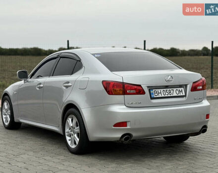 Серый Лексус ИС, объемом двигателя 2.5 л и пробегом 200 тыс. км за 8000 $, фото 6 на Automoto.ua
