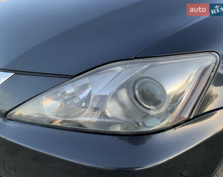 Сірий Лексус ІС, об'ємом двигуна 2.23 л та пробігом 320 тис. км за 7500 $, фото 66 на Automoto.ua