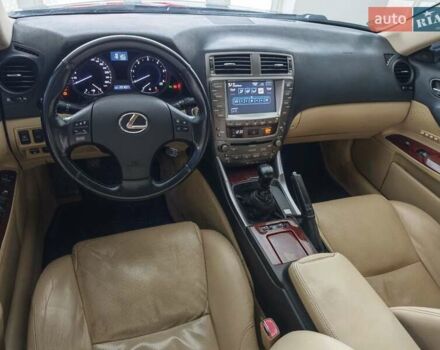 Серый Лексус ИС, объемом двигателя 2.2 л и пробегом 290 тыс. км за 9000 $, фото 8 на Automoto.ua
