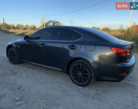 Сірий Лексус ІС, об'ємом двигуна 2.23 л та пробігом 320 тис. км за 7500 $, фото 7 на Automoto.ua
